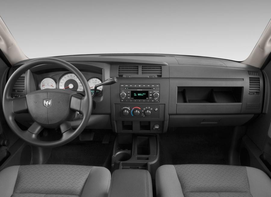  Dodge Dakota Club Cab 2007 года  (фото 4 из 5)